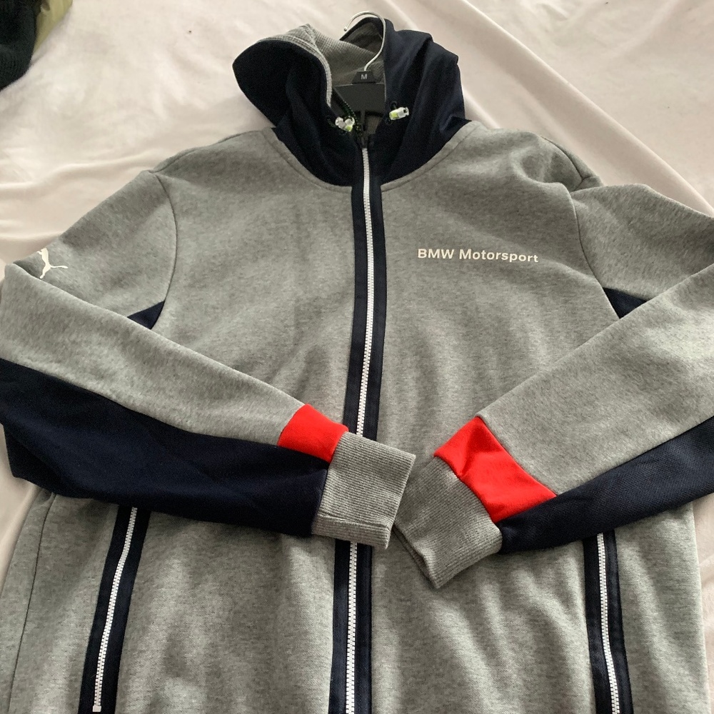 COPY - BMW hooded sweatshirt Brand New NEVER worn Puma